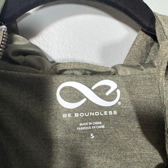 Be Boundless Women's Green Quilted Puffer Winter Jacket - Small - Hooded Coat - Picture 4 of 7